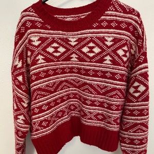 American Eagle Cropped sweater
